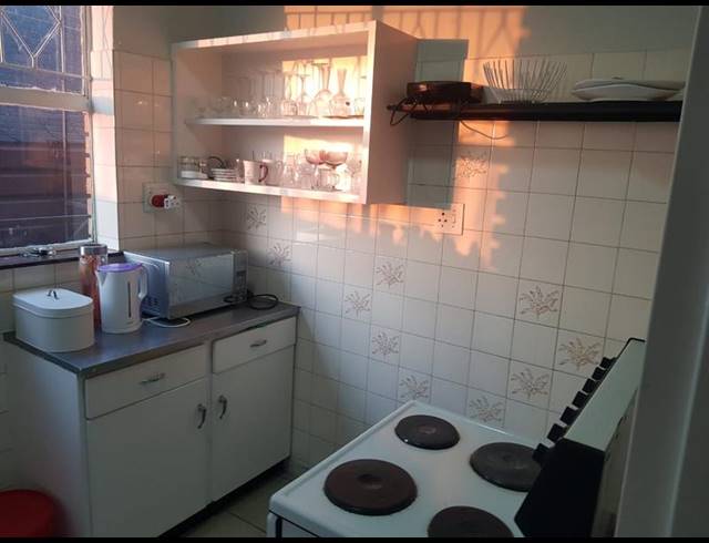 1 BEDROOM PROPERTY TO RENT IN GREEN HILLS